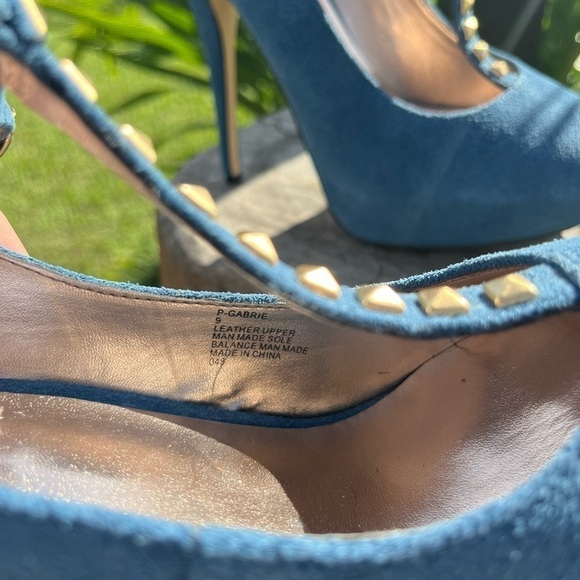 Steve Madden Blue Open Toe Heels - Picture 2 of 13